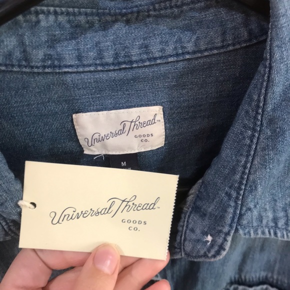 Universal Thread NWT distressed-look denim button front shacket shirt size M - Picture 5 of 5